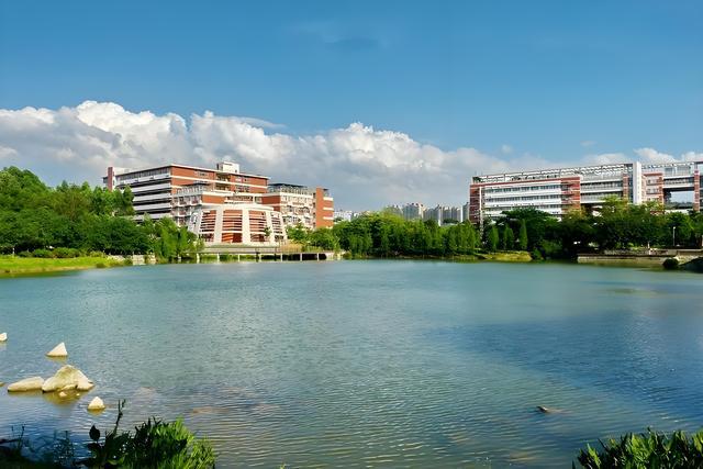 EMC体育 EMC易倍体育华南农业大学热门专业及综合实力分析(图9)